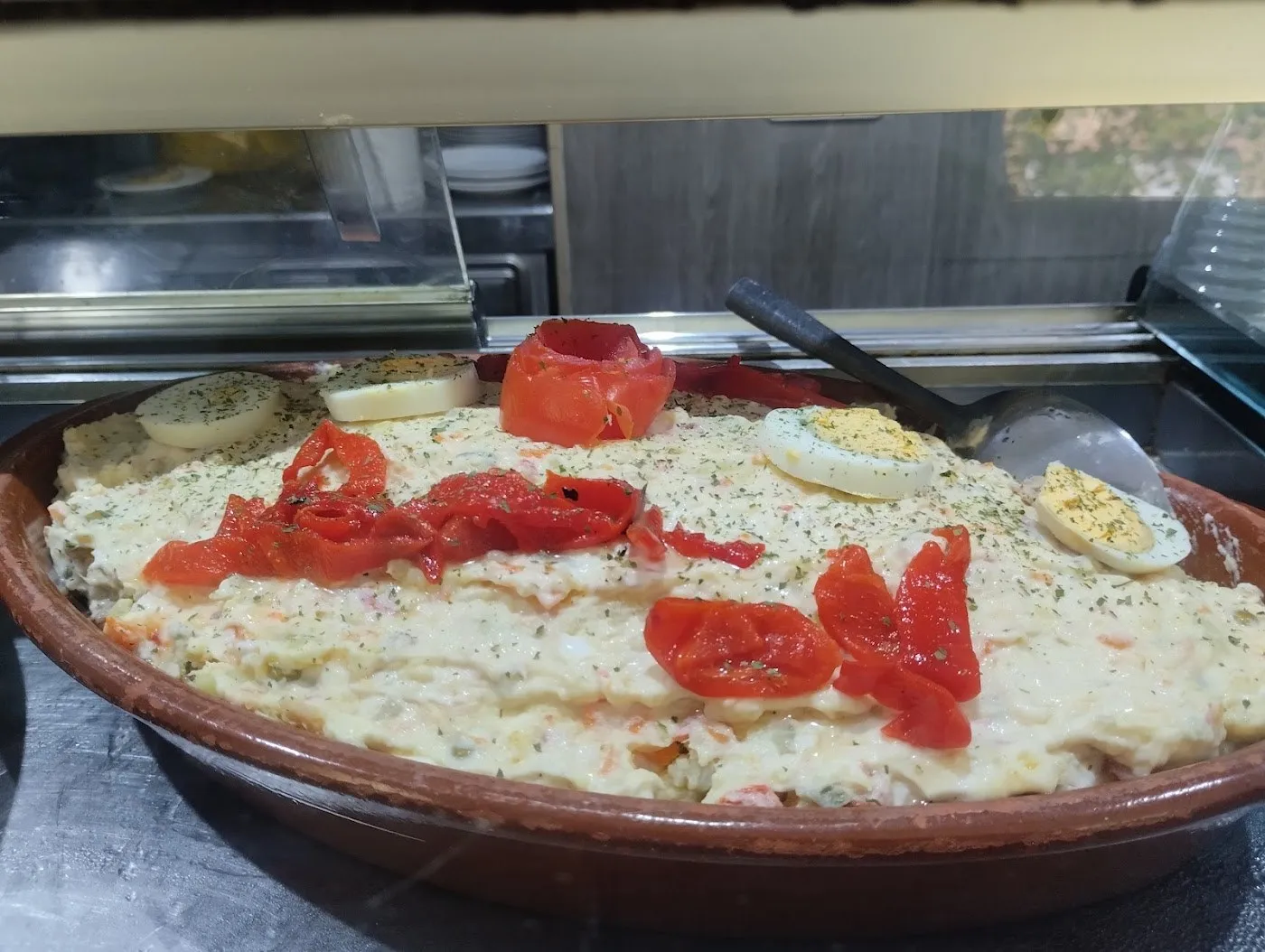 Ensaladilla con pimientos asados